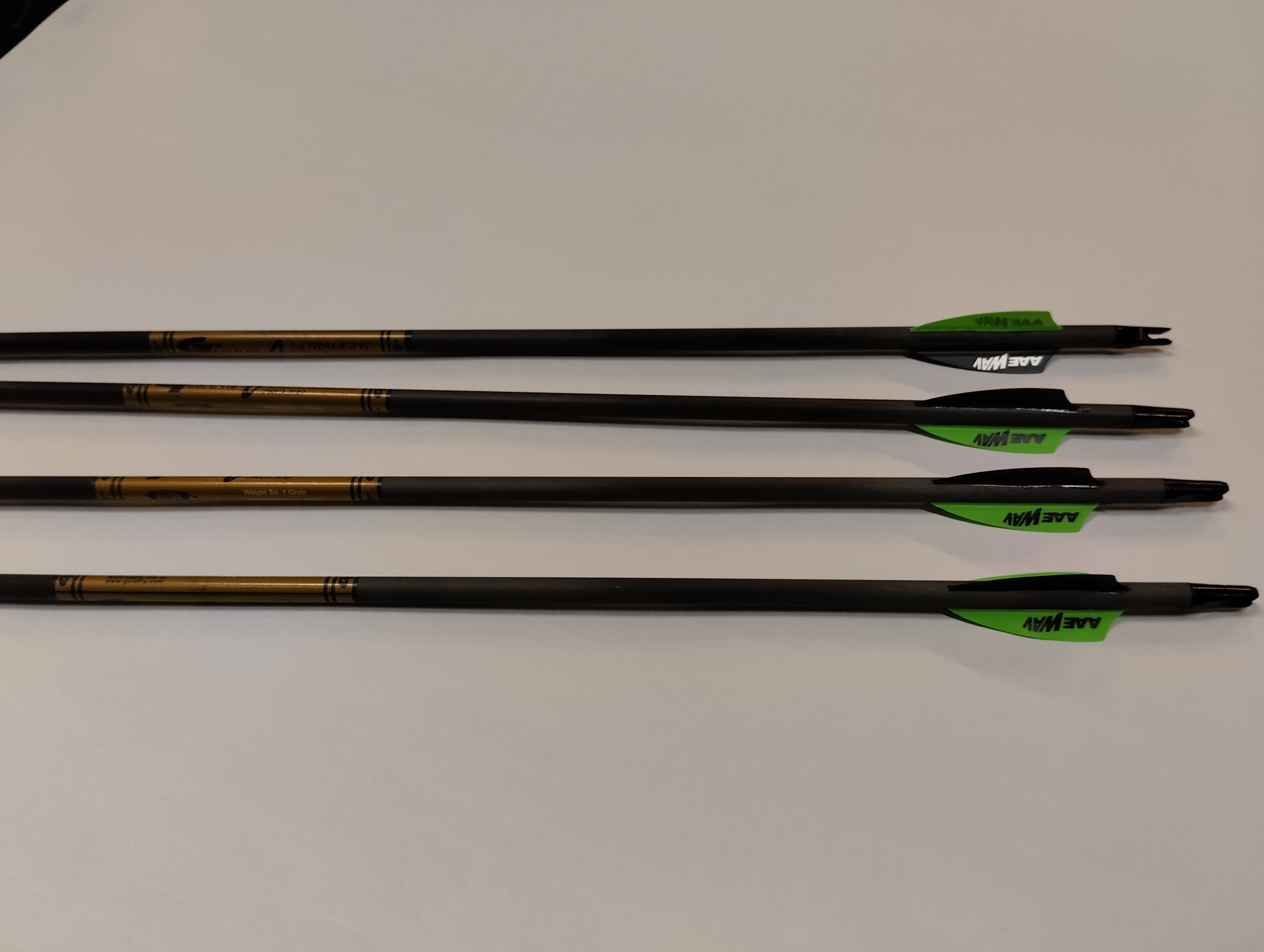 Gold Tip Ultra light pro 300